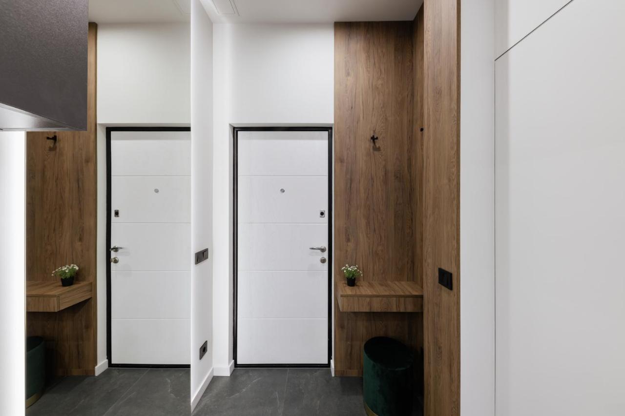 Luxury Apartments Smart House أوزهورود المظهر الخارجي الصورة