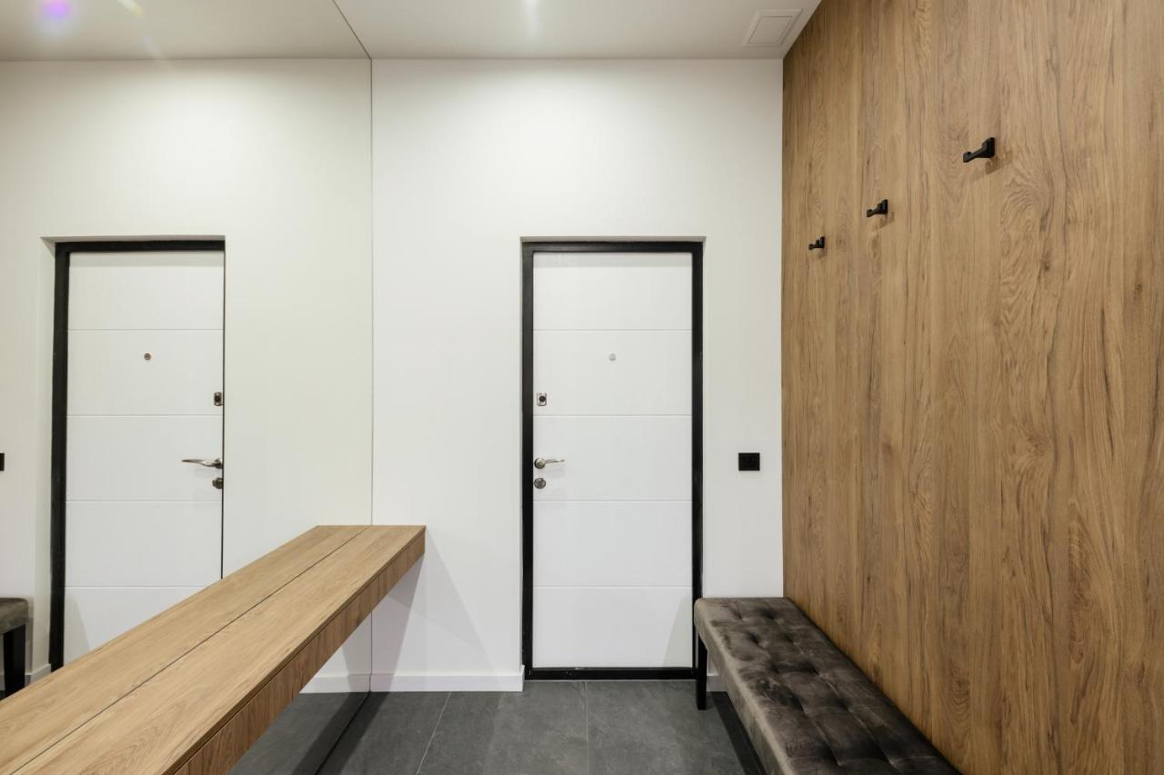 Luxury Apartments Smart House أوزهورود المظهر الخارجي الصورة