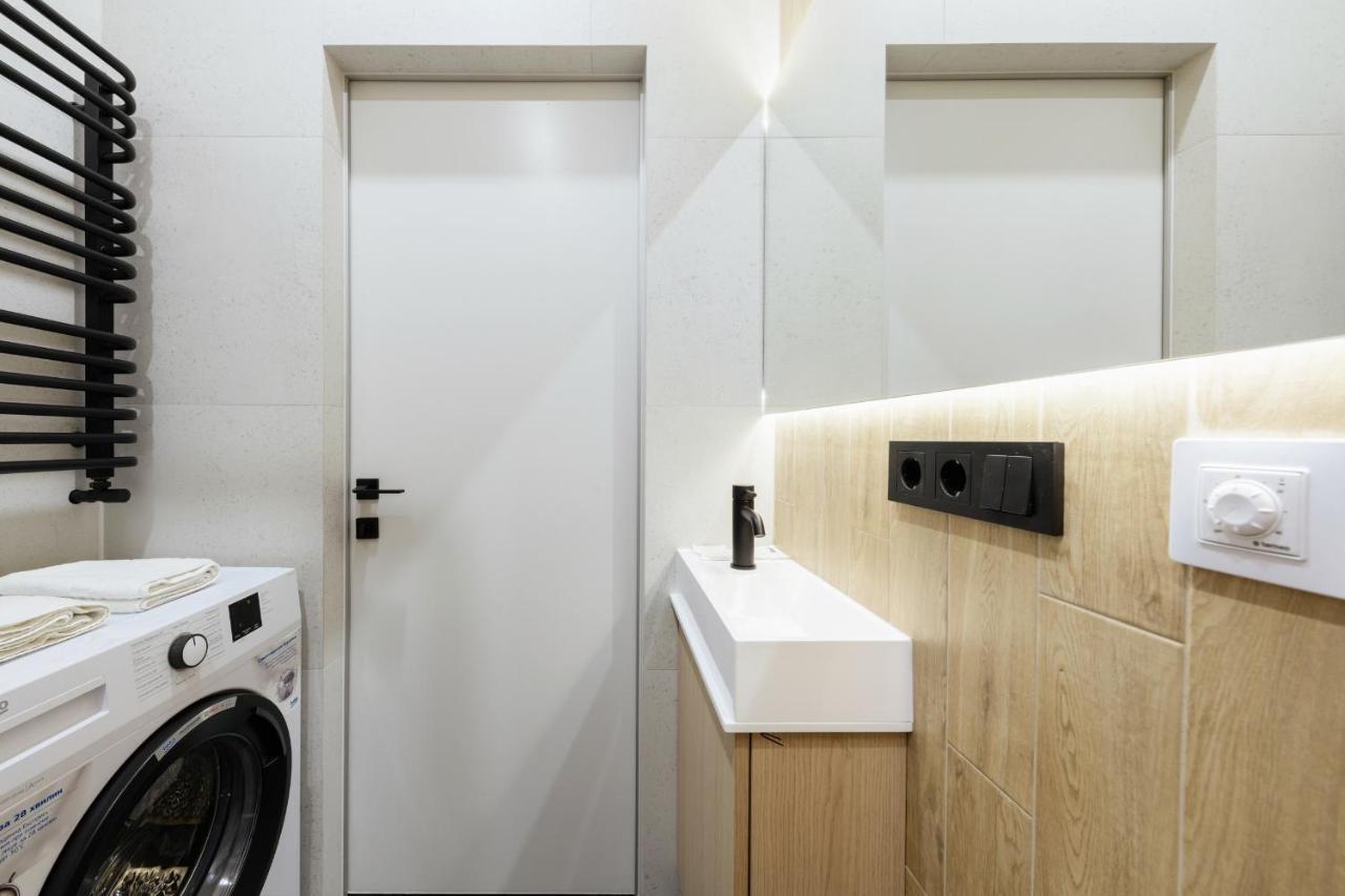 Luxury Apartments Smart House أوزهورود المظهر الخارجي الصورة