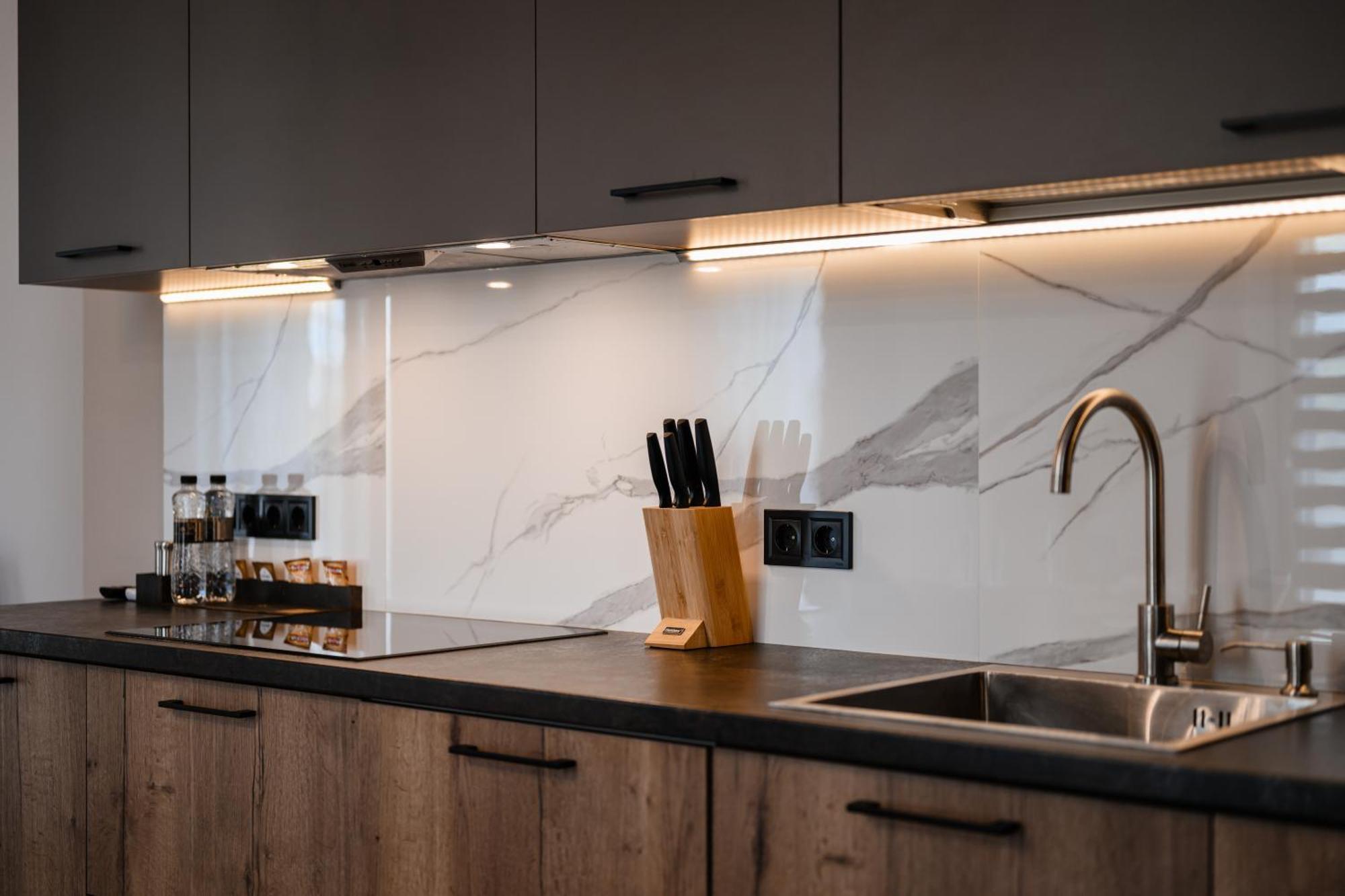 Luxury Apartments Smart House أوزهورود المظهر الخارجي الصورة