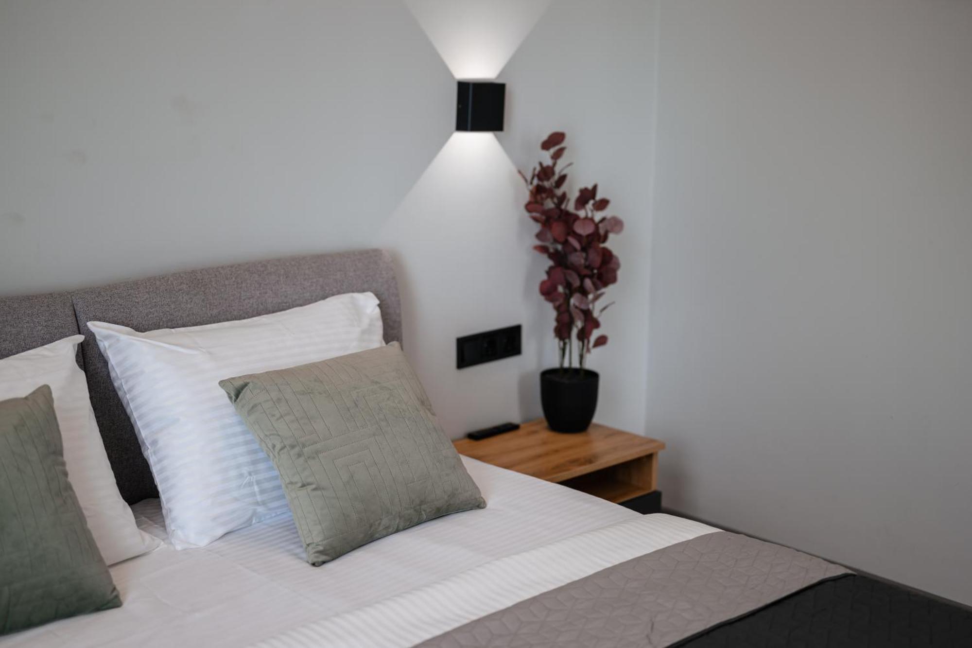 Luxury Apartments Smart House أوزهورود المظهر الخارجي الصورة