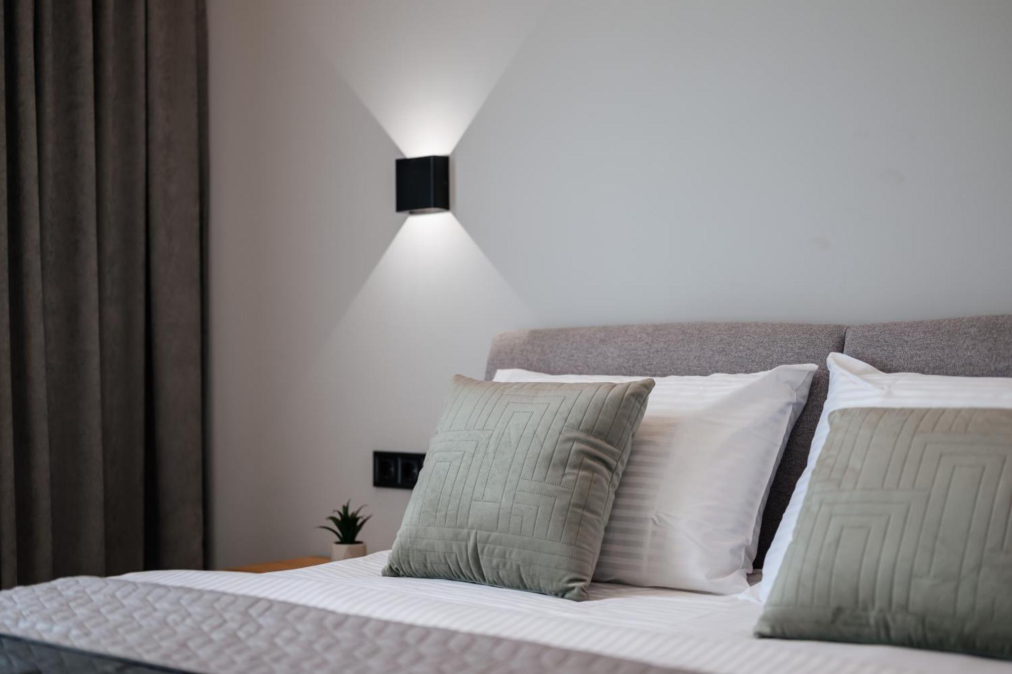 Luxury Apartments Smart House أوزهورود المظهر الخارجي الصورة