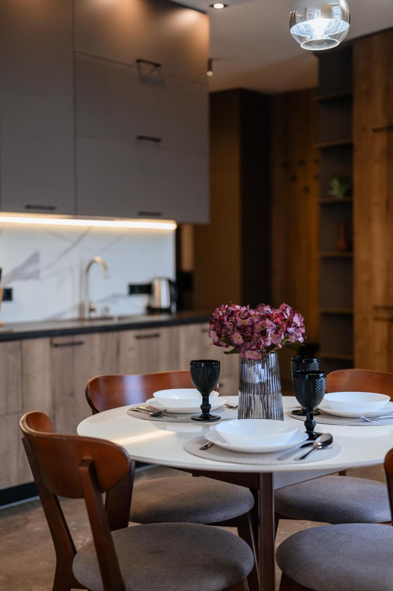 Luxury Apartments Smart House أوزهورود المظهر الخارجي الصورة